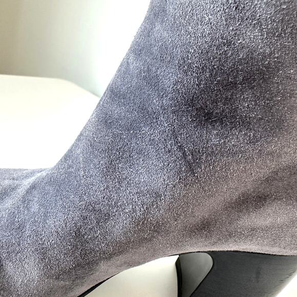 CHANEL Grey Suede Calfskin Short Boots IT 36.5 - Picture 14 of 16